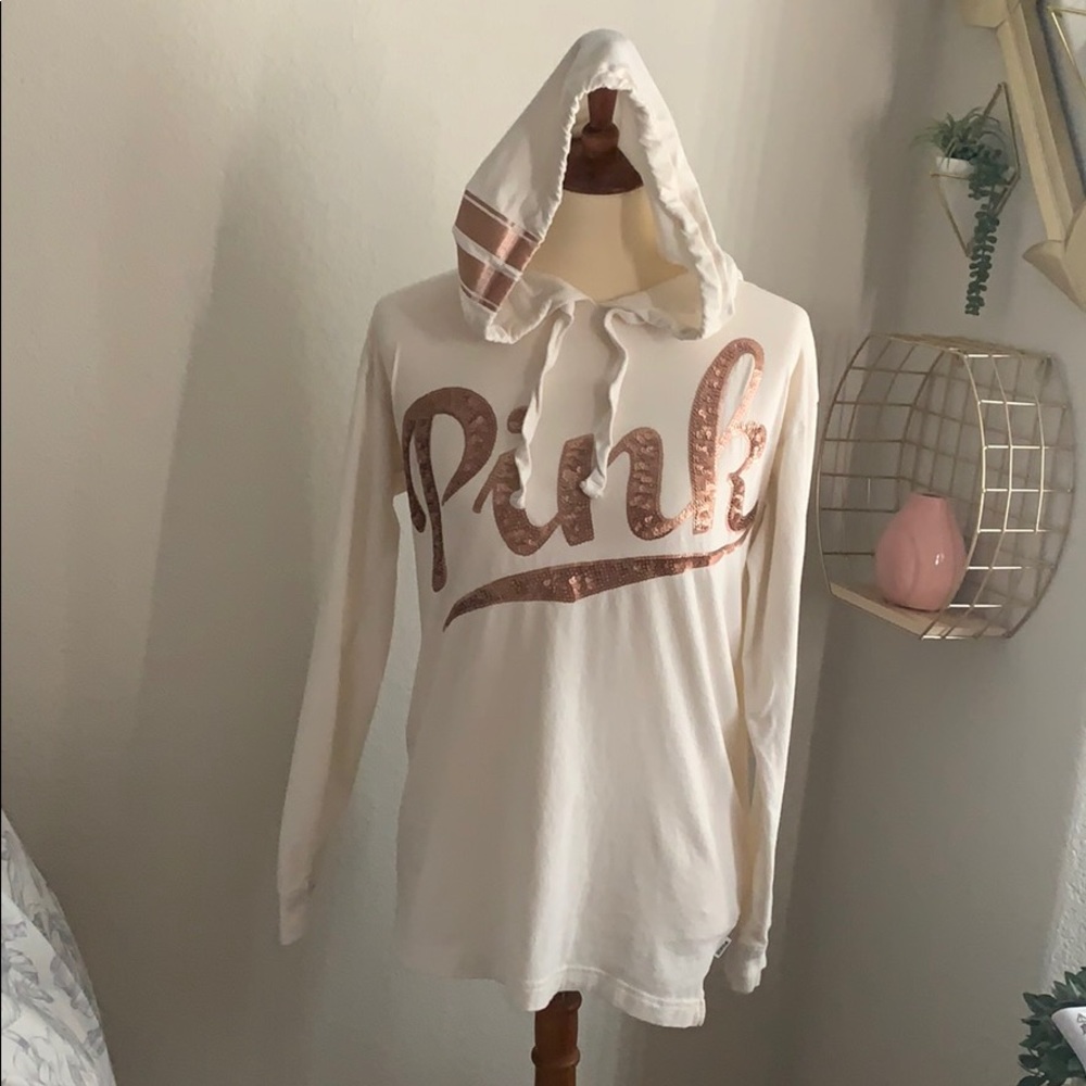 PINK Victoria’s Secret Long Sleeve Hooded Shirt